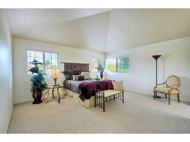 4294 Via Clemente, Oceanside, CA 92057 photo 9