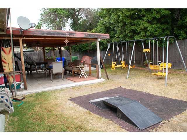 3925 Genine Dr, Oceanside, CA 92056 photo 12