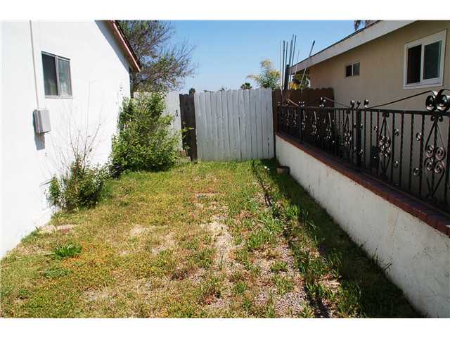 3925 Genine Dr, Oceanside, CA 92056 photo 16