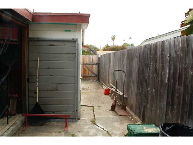 3925 Genine Dr, Oceanside, CA 92056 photo 14