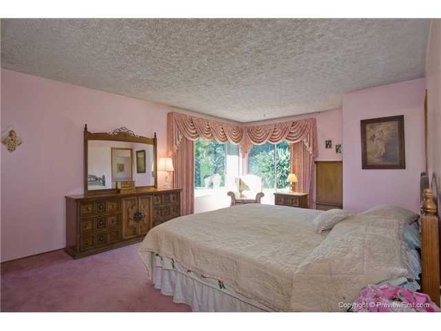 4902 Crestland Dr, La Mesa, CA 91941 photo 17
