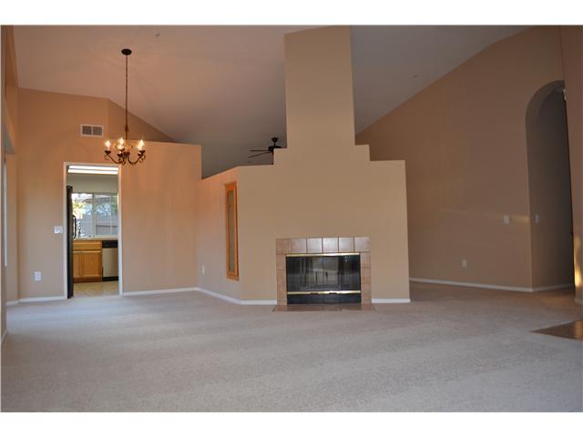 335 E Indian Rock Rd, Vista, CA 92084 photo 2
