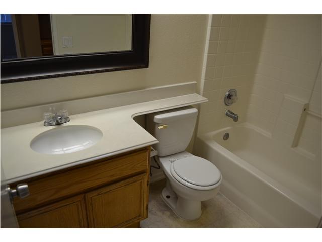 335 E Indian Rock Rd, Vista, CA 92084 photo 11