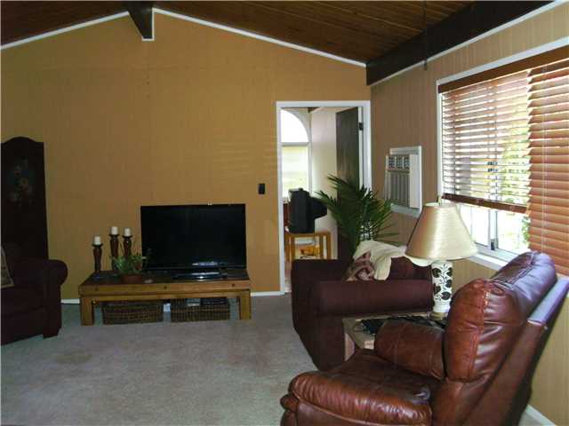 8014 Poplin Dr, Santee, CA 92071 photo 6