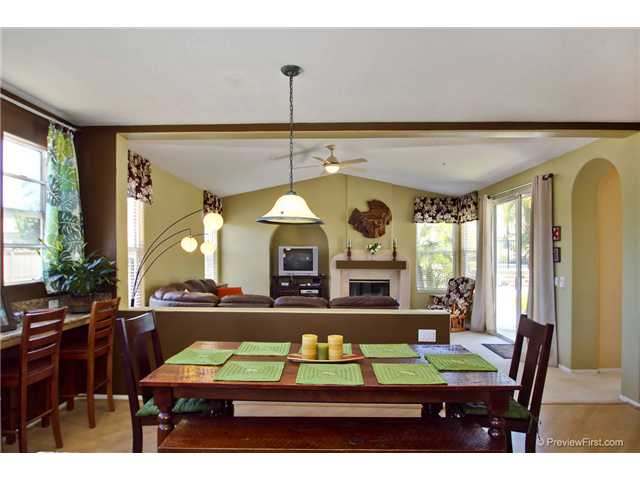 23574 Encina Corte St, Ramona, CA 92065 photo 8