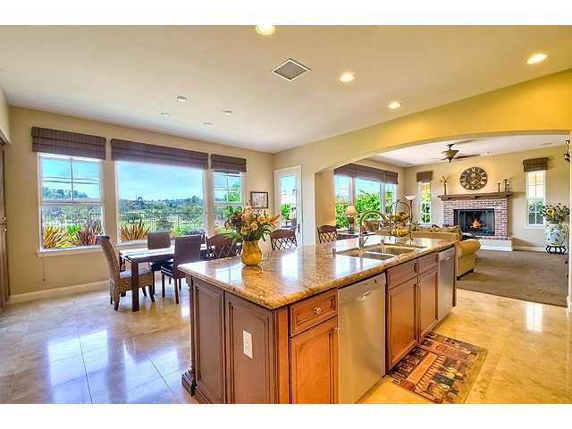 6775 Malachite Pl, Carlsbad, CA 92009 photo 7