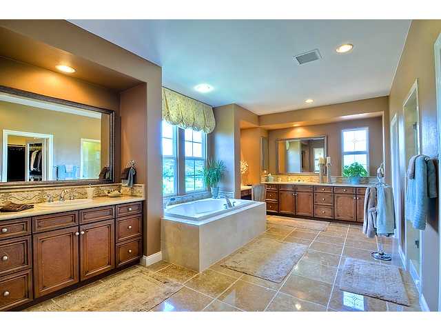 6775 Malachite Pl, Carlsbad, CA 92009 photo 13