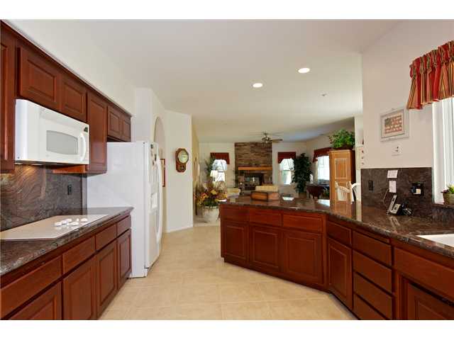 246 Sky Country Ct, Fallbrook, CA 92028 photo 8