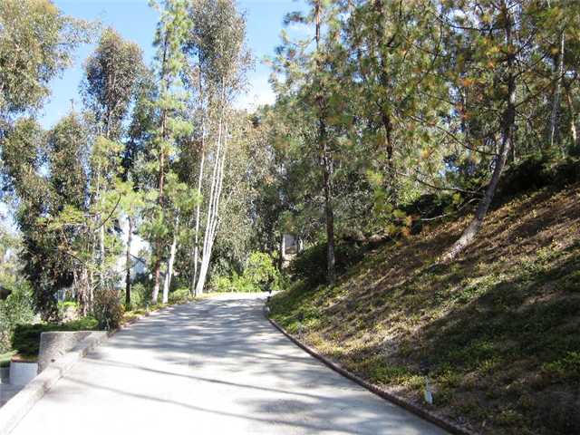 642 Sun Meadow Dr, El Cajon, CA 92020 photo 2