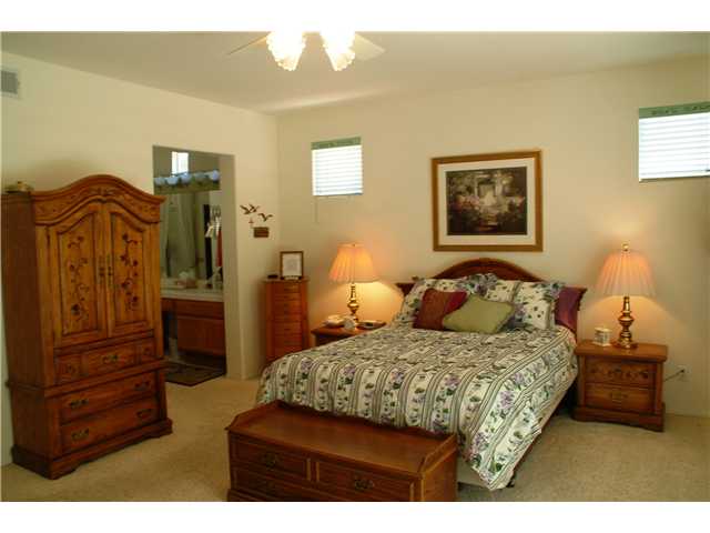5079 Palmera Dr, Oceanside, CA 92056 photo 10
