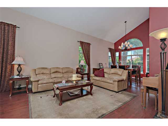 1140 Masterpiece Dr, Oceanside, CA 92057 photo 4