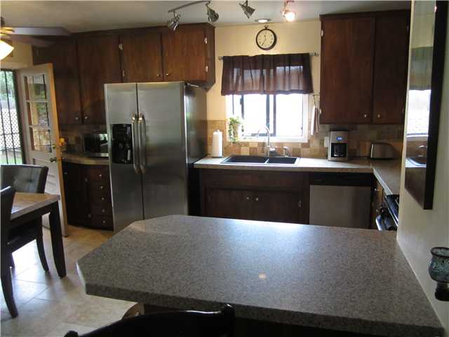 12541 Glenoak Rd, Poway, CA 92064 photo 5