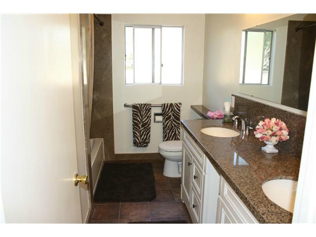 13935 Putney Rd, Poway, CA 92064 photo 6