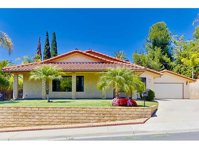 9140 Spice St, La Mesa, CA 91941 photo 2