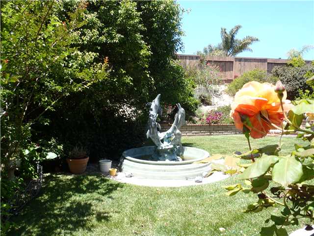 360 Shadow Tree Dr, Oceanside, CA 92058 photo 11