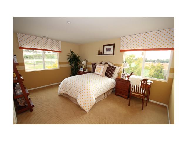 1205 Stratton Dr, Vista, CA 92083 photo 8