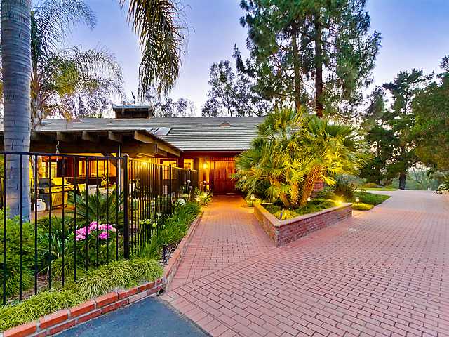 16358 Woodson View Rd, Poway, CA 92064 photo 2