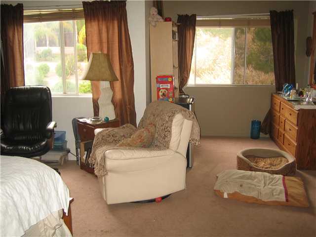 2249 Brookhaven Pass, Vista, CA 92081 photo 4