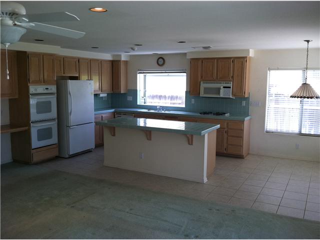 1905 Suncrest Ave, Oceanside, CA 92056 photo 4