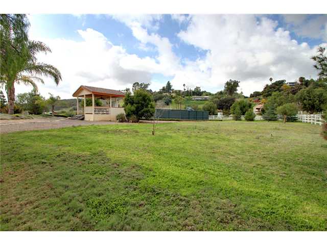 4545 Lake Sycamore Dr, Fallbrook, CA 92028 photo 8