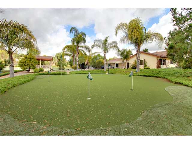 4545 Lake Sycamore Dr, Fallbrook, CA 92028 photo 4