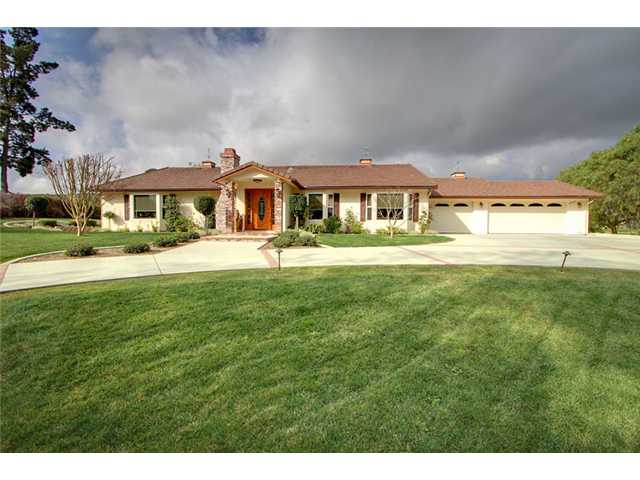 4545 Lake Sycamore Dr, Fallbrook, CA 92028 photo 1