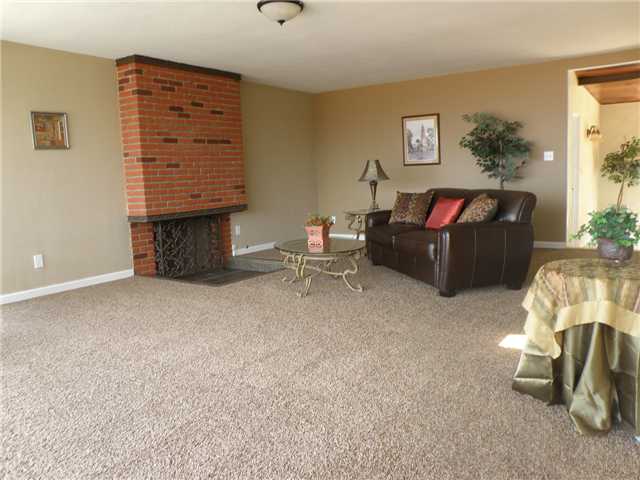 8065 Cinnabar Dr, La Mesa, CA 91941 photo 7