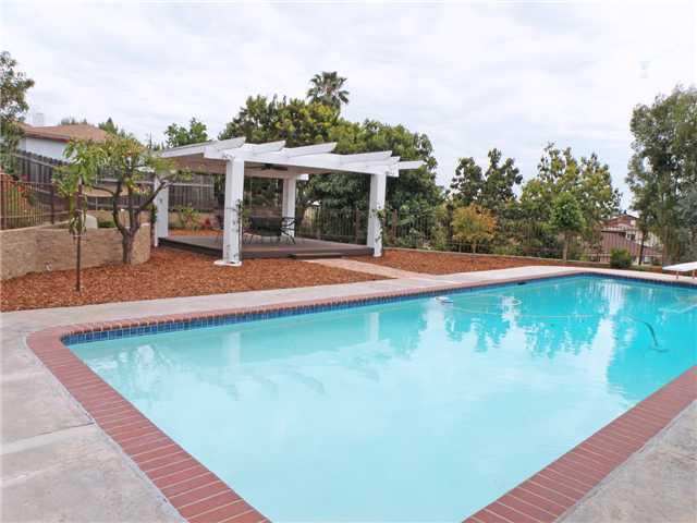8065 Cinnabar Dr, La Mesa, CA 91941 photo 2