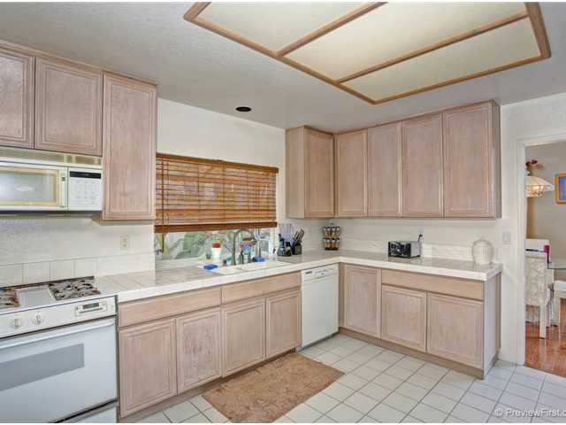 4508 Avenida Privado, Oceanside, CA 92057 photo 10