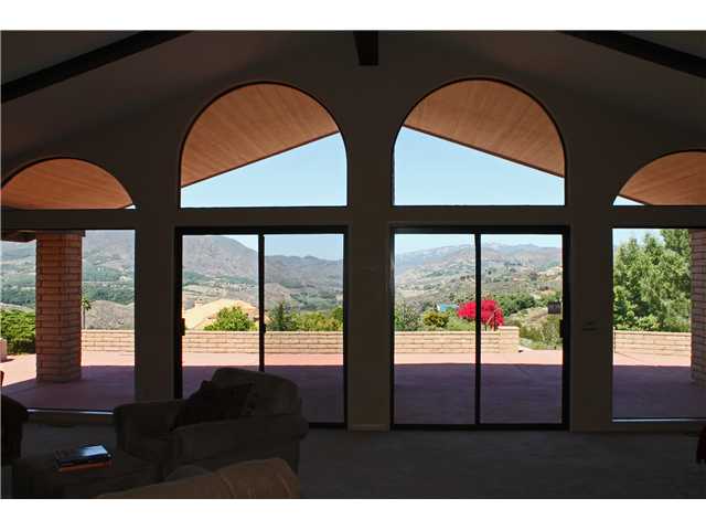 1615 Chandelle Ln, Fallbrook, CA 92028 photo 7