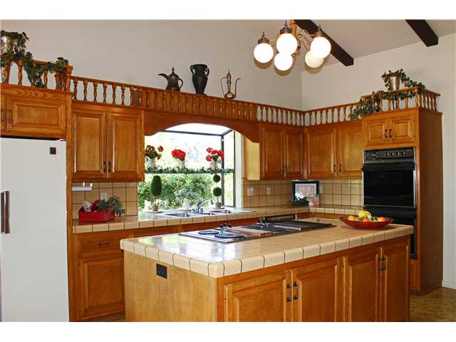 1615 Chandelle Ln, Fallbrook, CA 92028 photo 9