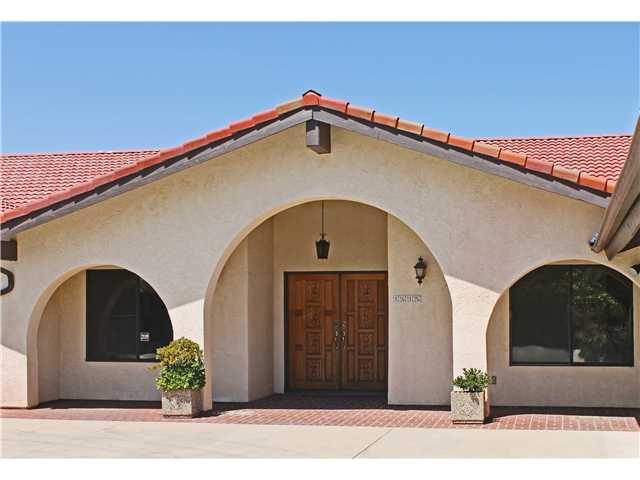 1615 Chandelle Ln, Fallbrook, CA 92028 photo 3