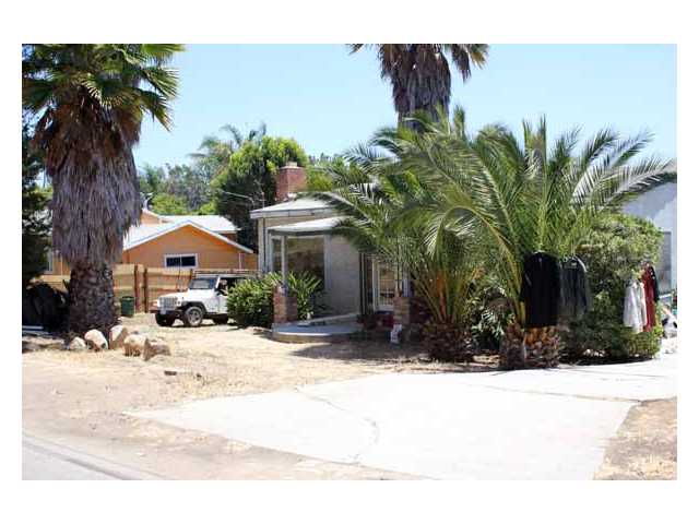 313 E View St, Fallbrook, CA 92028 photo 1
