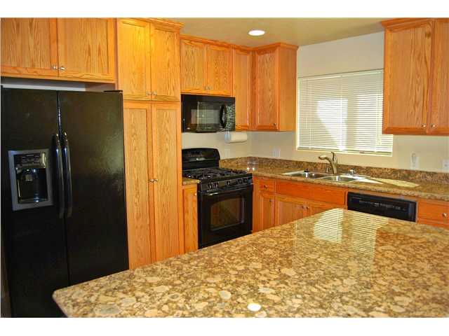 1036 H St, Ramona, CA 92065 photo 2