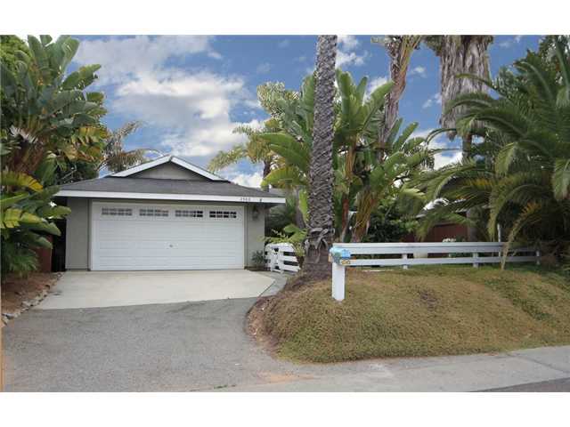 2560 Davis Ave, Carlsbad, CA 92008 photo 2