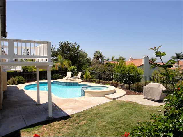 5041 Viewridge Way, Oceanside, CA 92056 photo 12