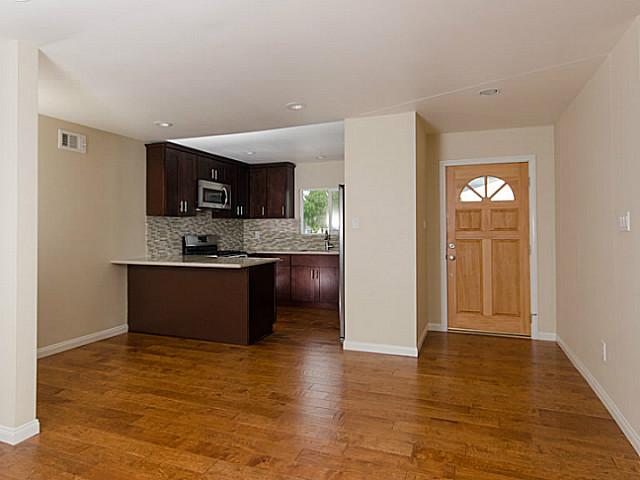 155 Libby St, Oceanside, CA 92054 photo 3
