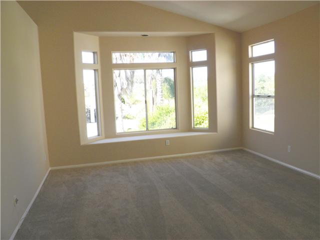 4918 Alameda Dr, Oceanside, CA 92056 photo 8