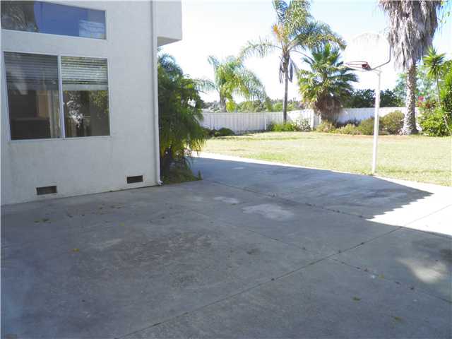 4918 Alameda Dr, Oceanside, CA 92056 photo 15