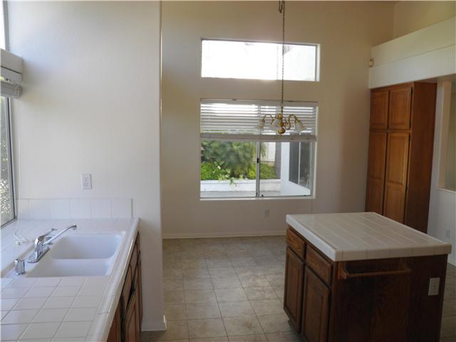4918 Alameda Dr, Oceanside, CA 92056 photo 7