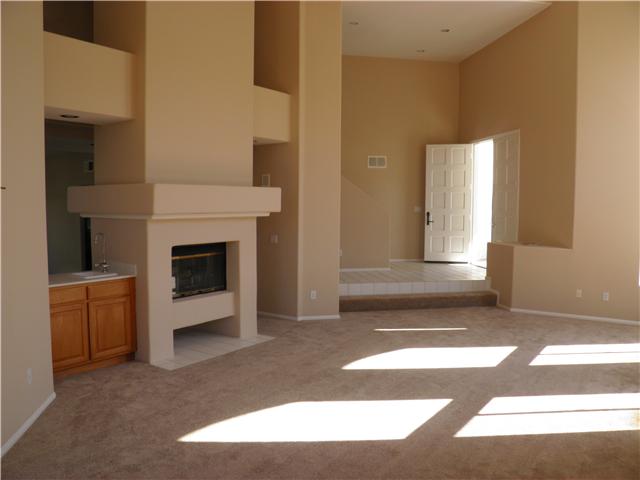 4918 Alameda Dr, Oceanside, CA 92056 photo 4