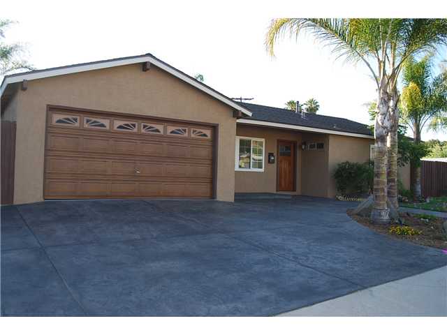 10138 Selby Ct, Santee, CA 92071 photo 2