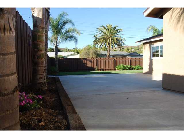 10138 Selby Ct, Santee, CA 92071 photo 14