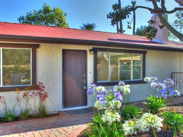 1040 Beverly Dr, Vista, CA 92084 photo 2