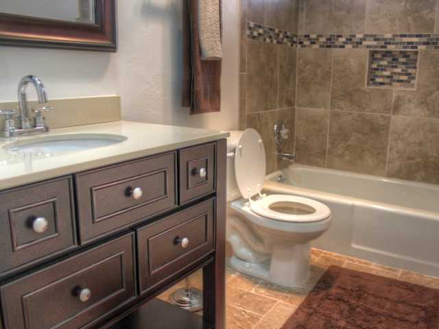 1040 Beverly Dr, Vista, CA 92084 photo 13