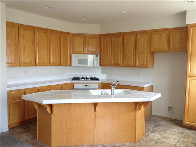 5616 Foxtail Loop, Carlsbad, CA 92010 photo 2