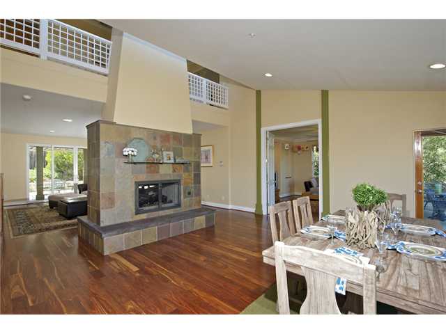 2150 Whisper Wind Ln, Encinitas, CA 92024 photo 2