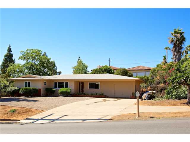 374 17th Ave, Escondido, CA 92025 photo 1