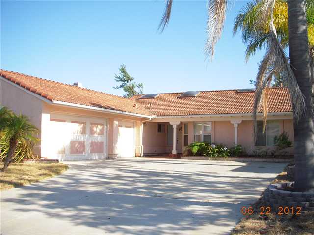 923 Rivertree Dr, Oceanside, CA 92058 photo 1