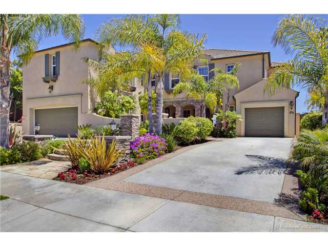 7587 Circulo Sequoia, Carlsbad, CA 92009 photo 2